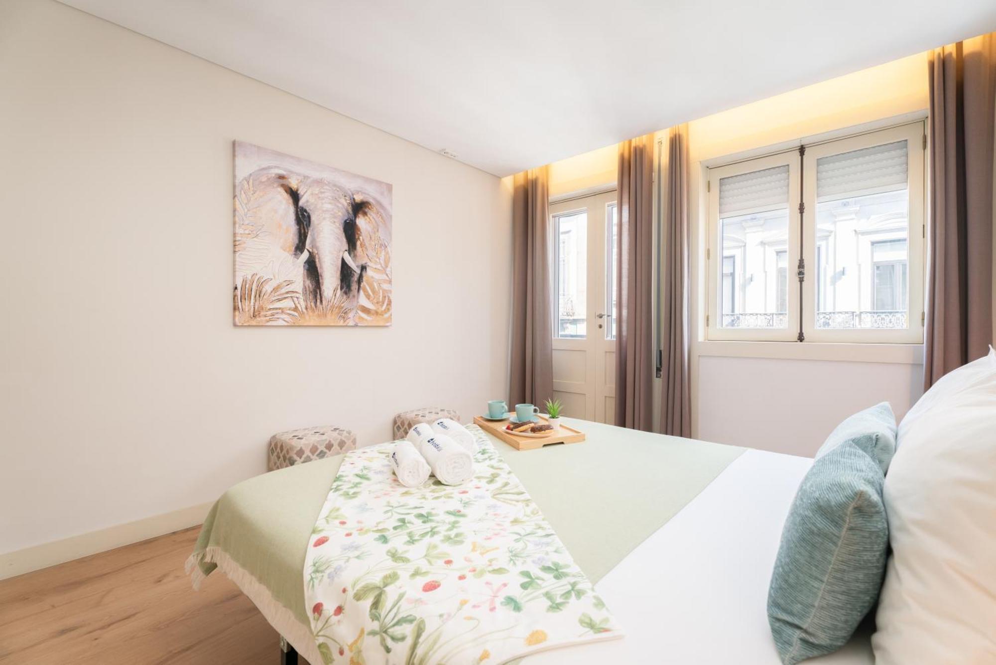 Host Wise - Colorful Bright Flat With Balcony Apartment Porto Ruang foto